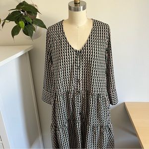 FRNCH Paris Women’s Dresses Tiered Pink and Green 3/4 Sleeve Button Front Dress